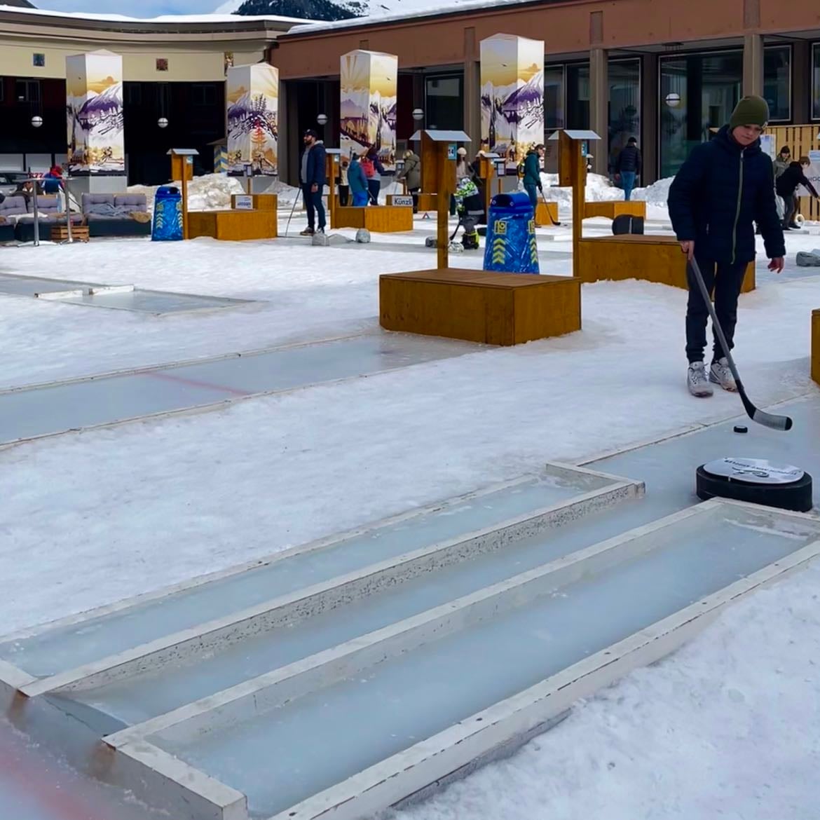 Davos-Platz - Eishockey Minigolf