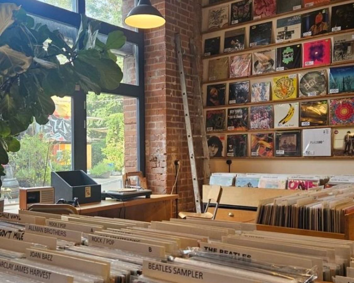Vinyl Wishlist - Music hypelist by jennifer 馃