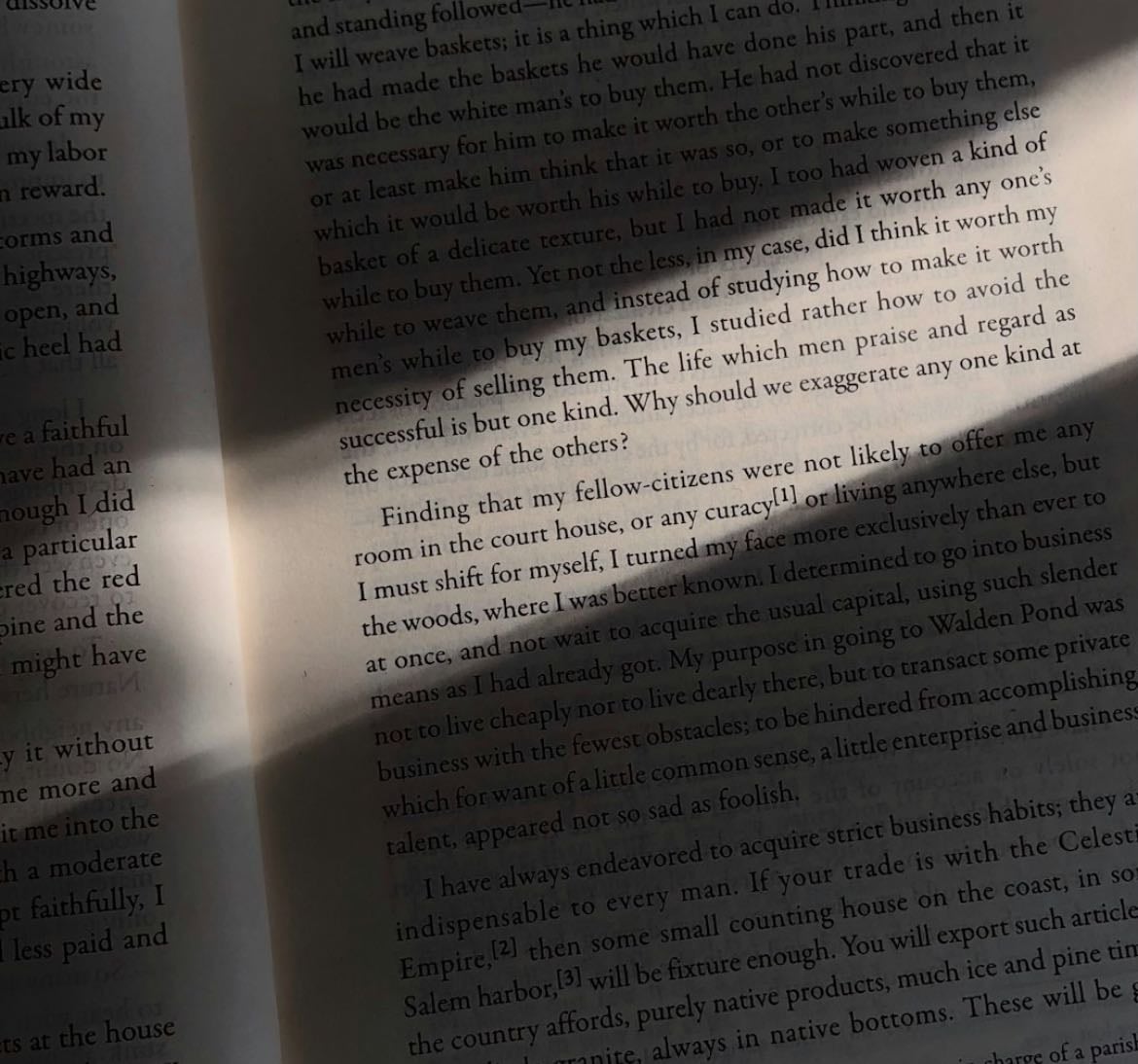 Books - Books hypelist by Lea Frangulian