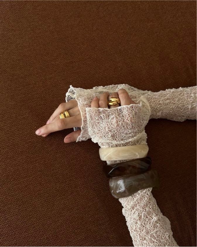 Braclets over long sleeves