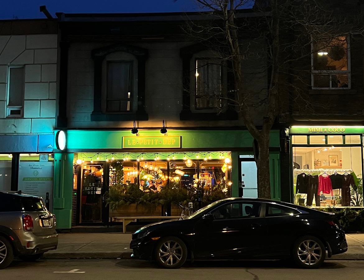 mtl :} - Places hypelist by umni