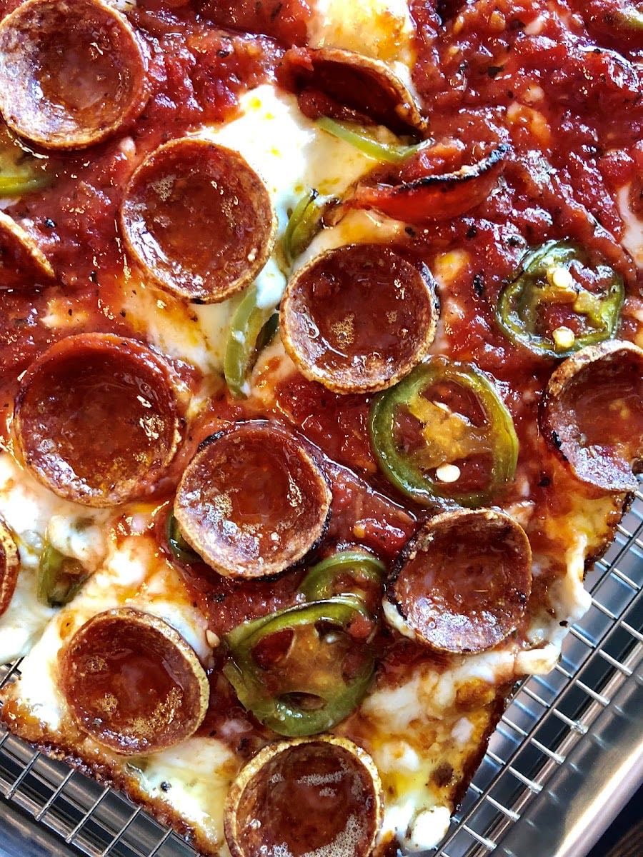 Emmy Squared Pizza: East Village, New York