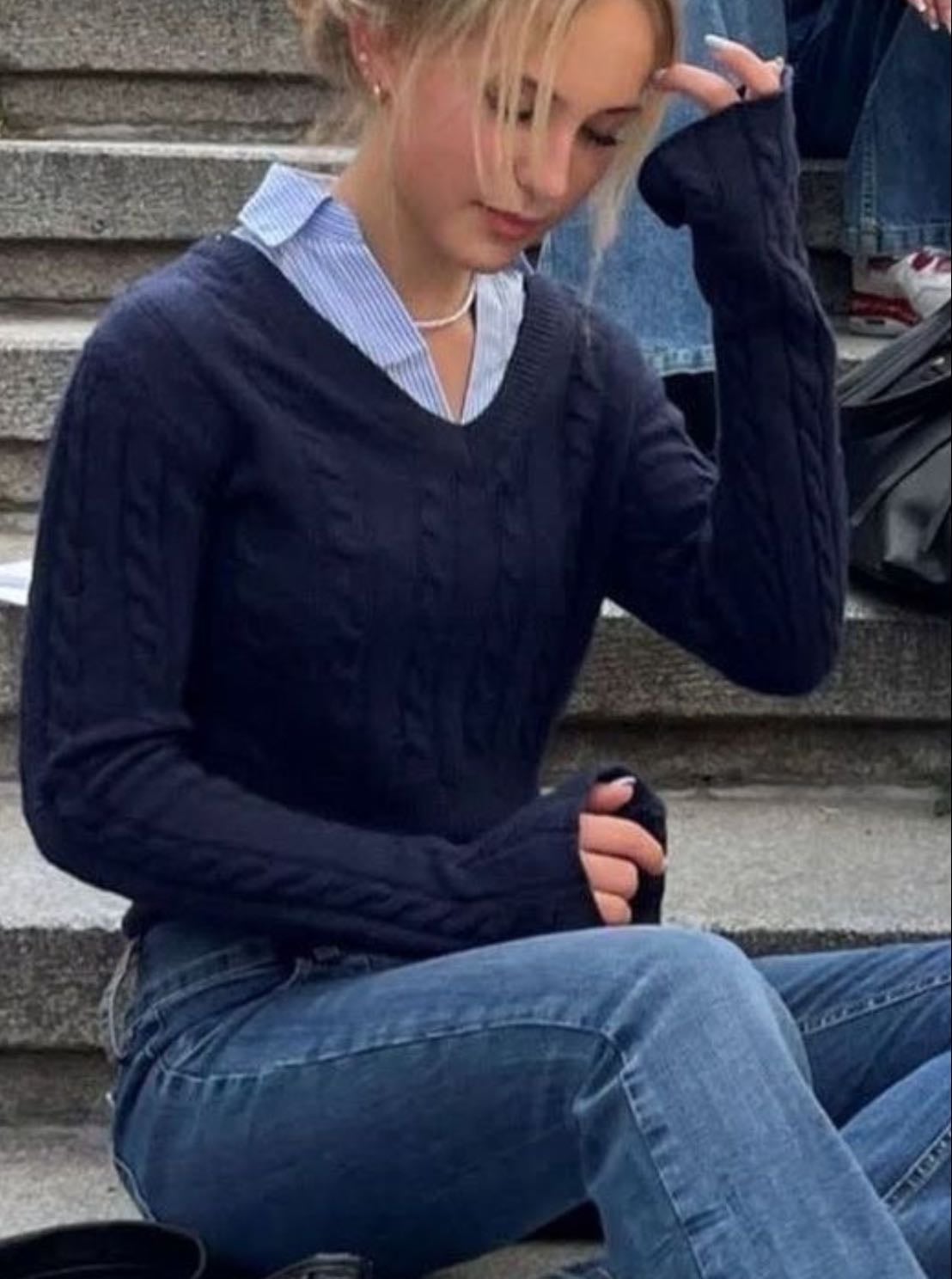 Sweater navy blue