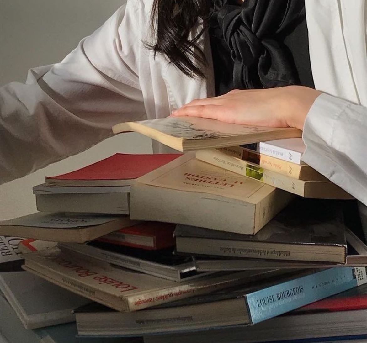 Summer TBR - Books hypelist by Leo