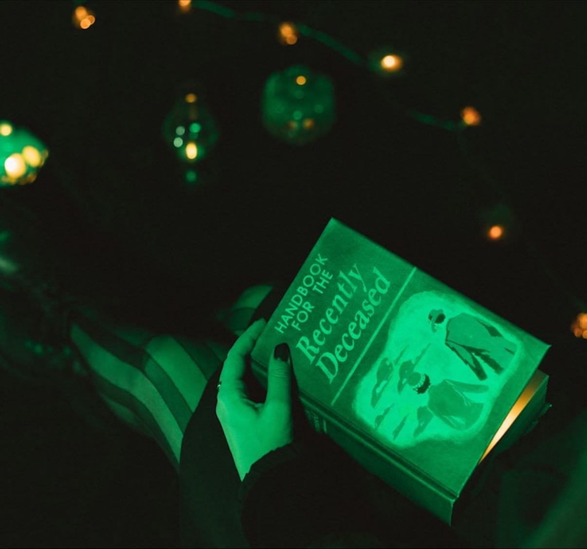 Book recs for weird girls <3 - Books hypelist by Lily F