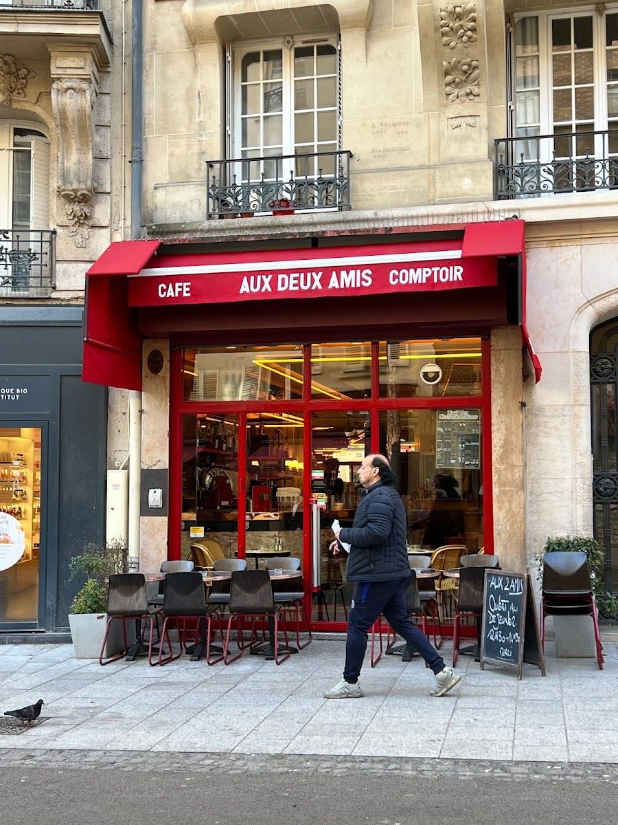 Aux Deux Amis