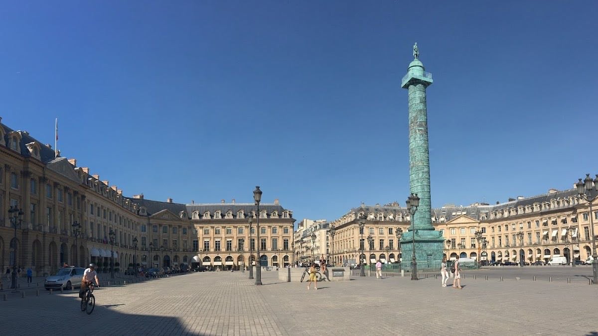 Place Vend么me