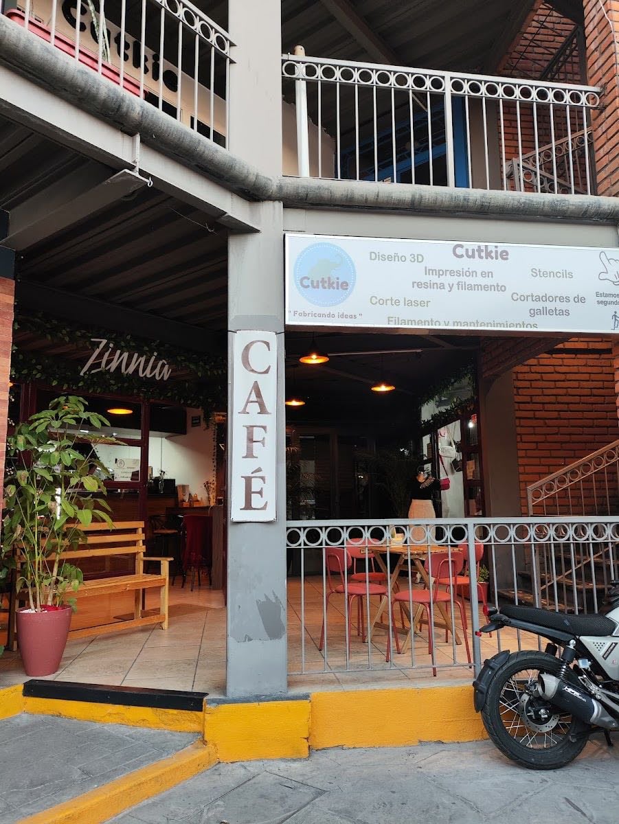 Zinnia Café & Boutique