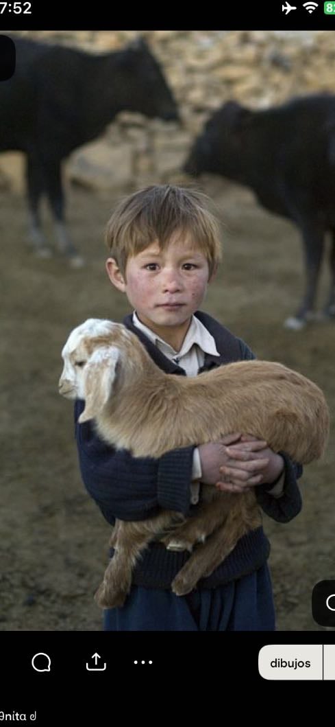 Niño cabra