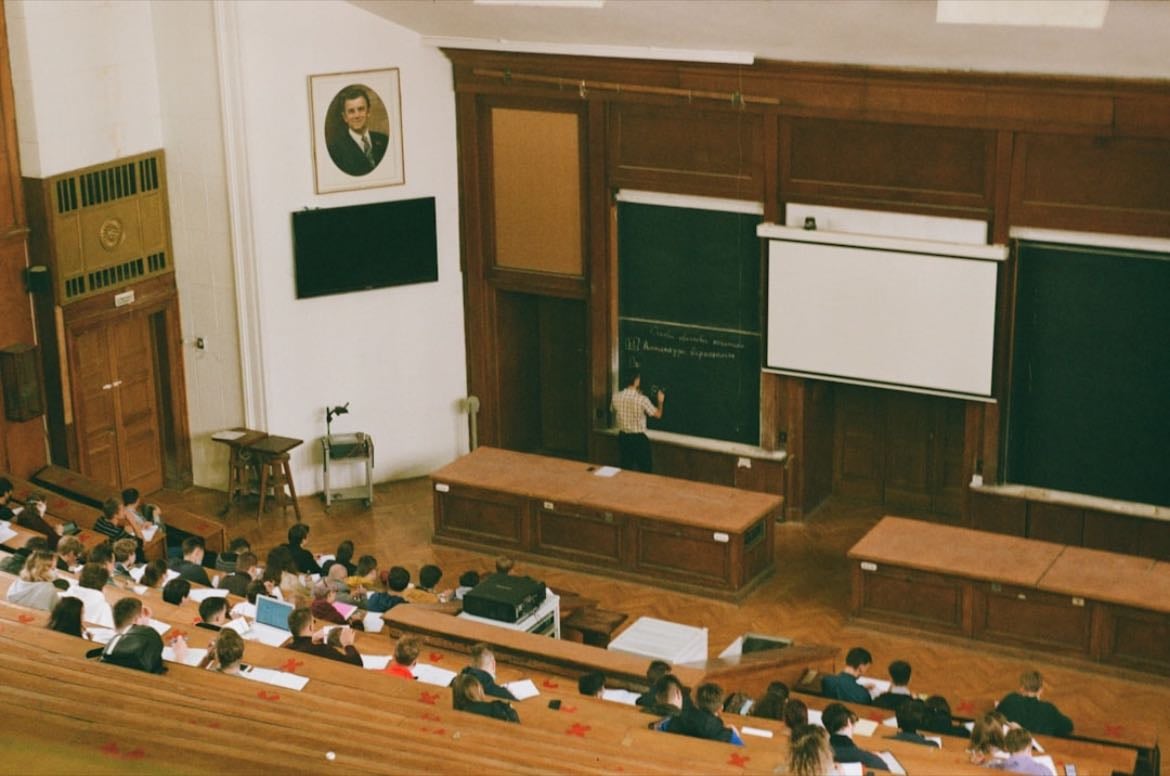 go to a lecture for a random degree