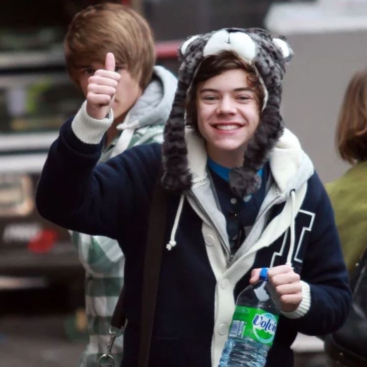 heโs literally so adorable i canโt