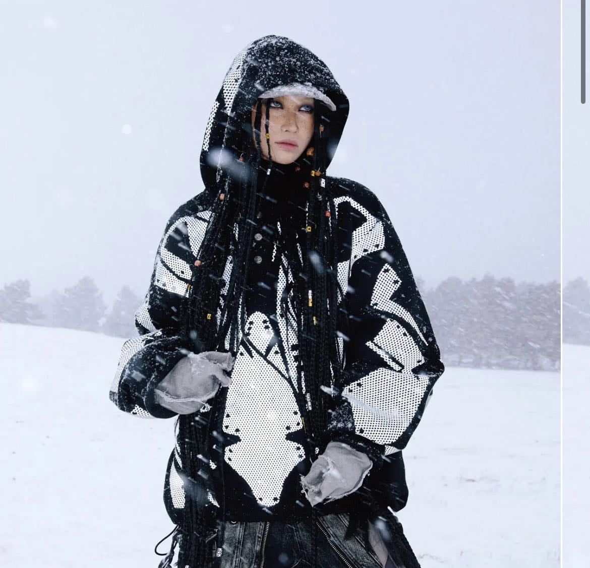 REFLECTIVE ARMOR HOODIE - de PersonSoul