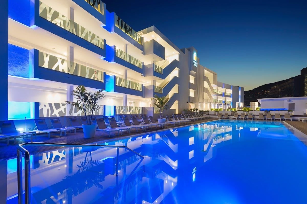 ATLANTIC MIRAGE SUITES & SPA