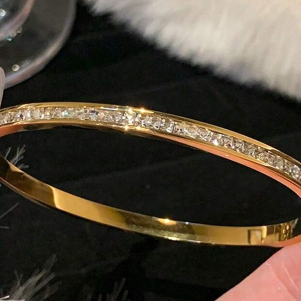1 pieza Pulsera de moda de acero inoxidable enchapado en oro de 18K, joyería impermeable para mujer - de Shein