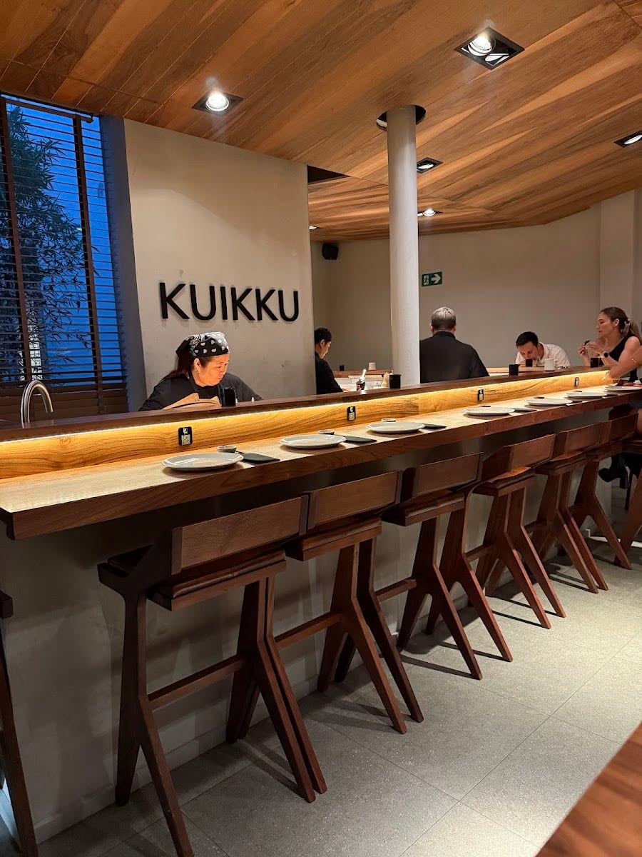 Kuikku Handroll Bar