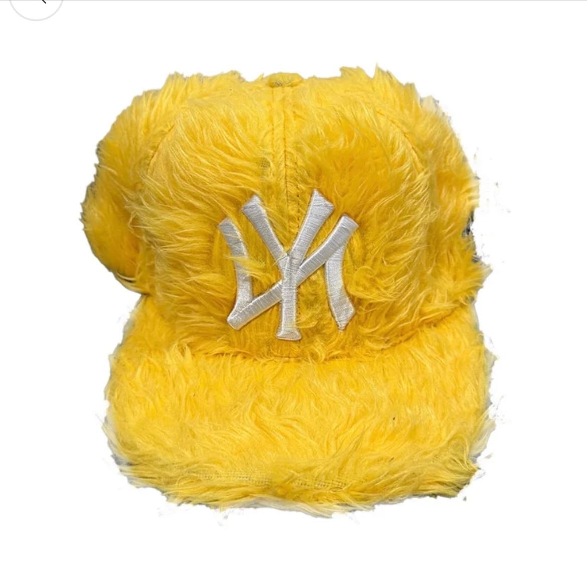 faúx fur yellow