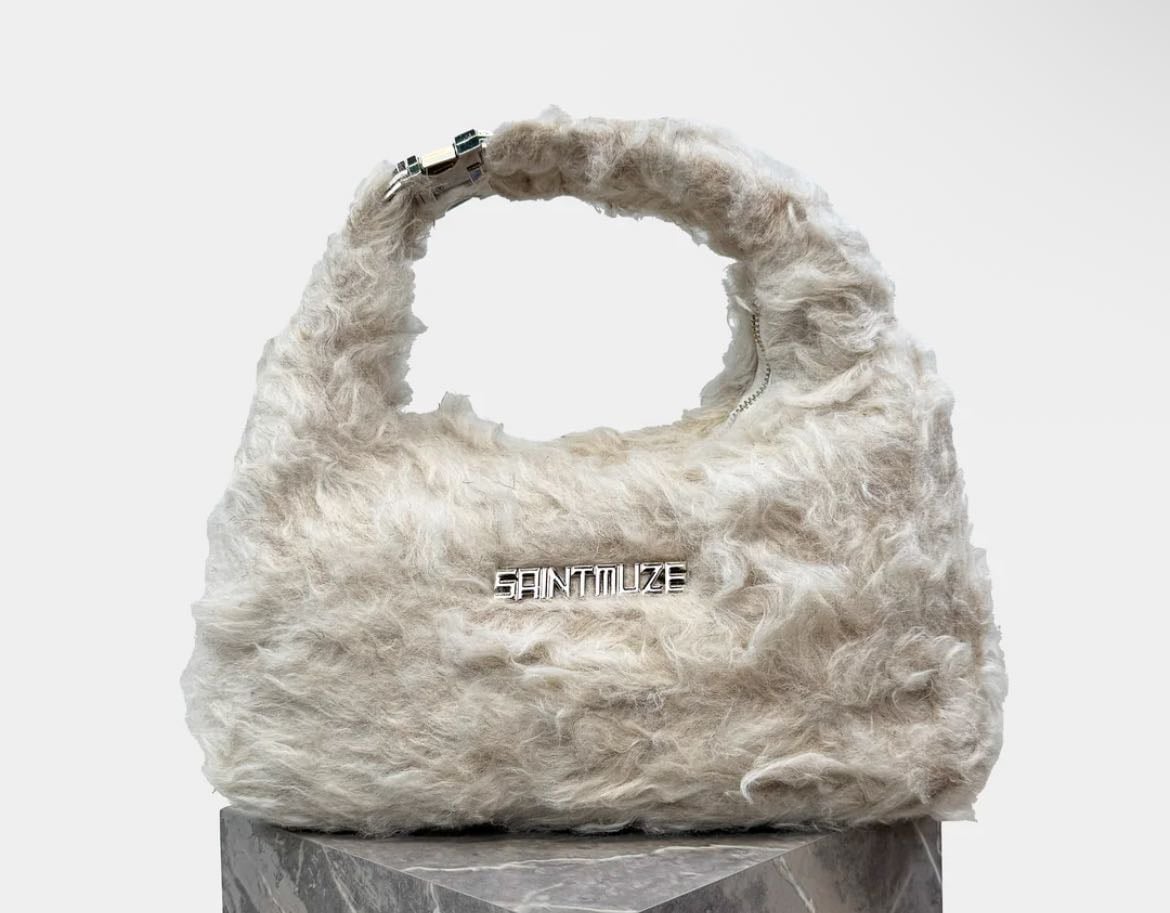 City Bag White Fur - de Saint Muze