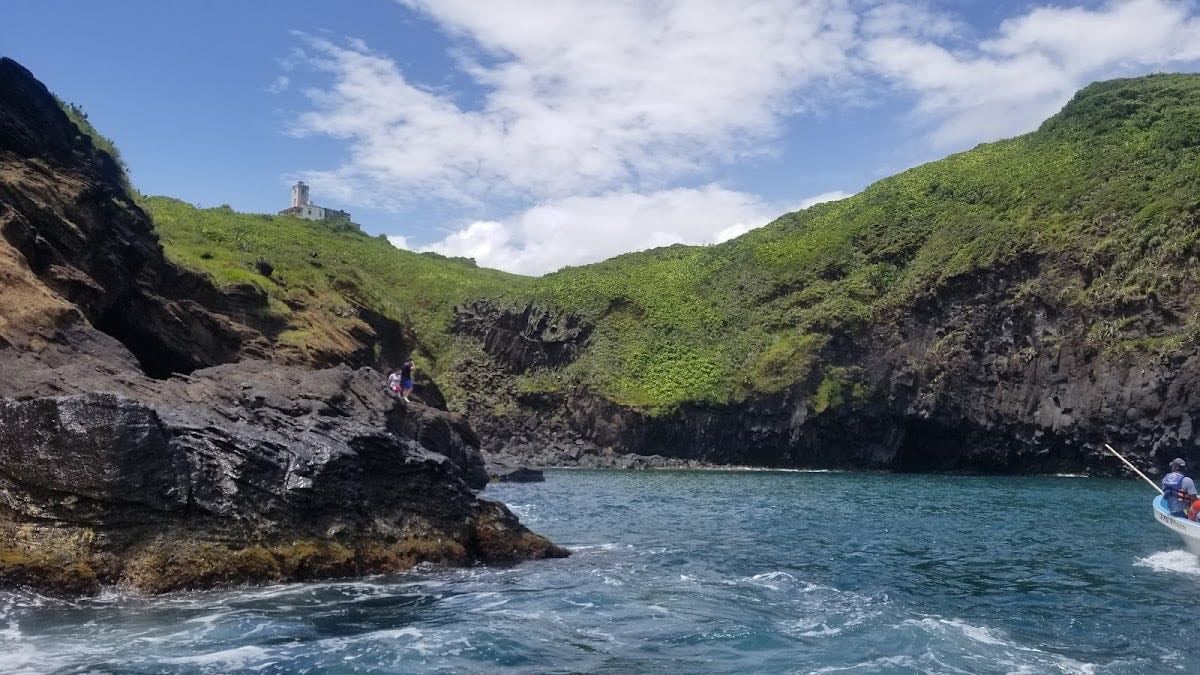 Punta Roca Partida - Caba帽as Ixaya