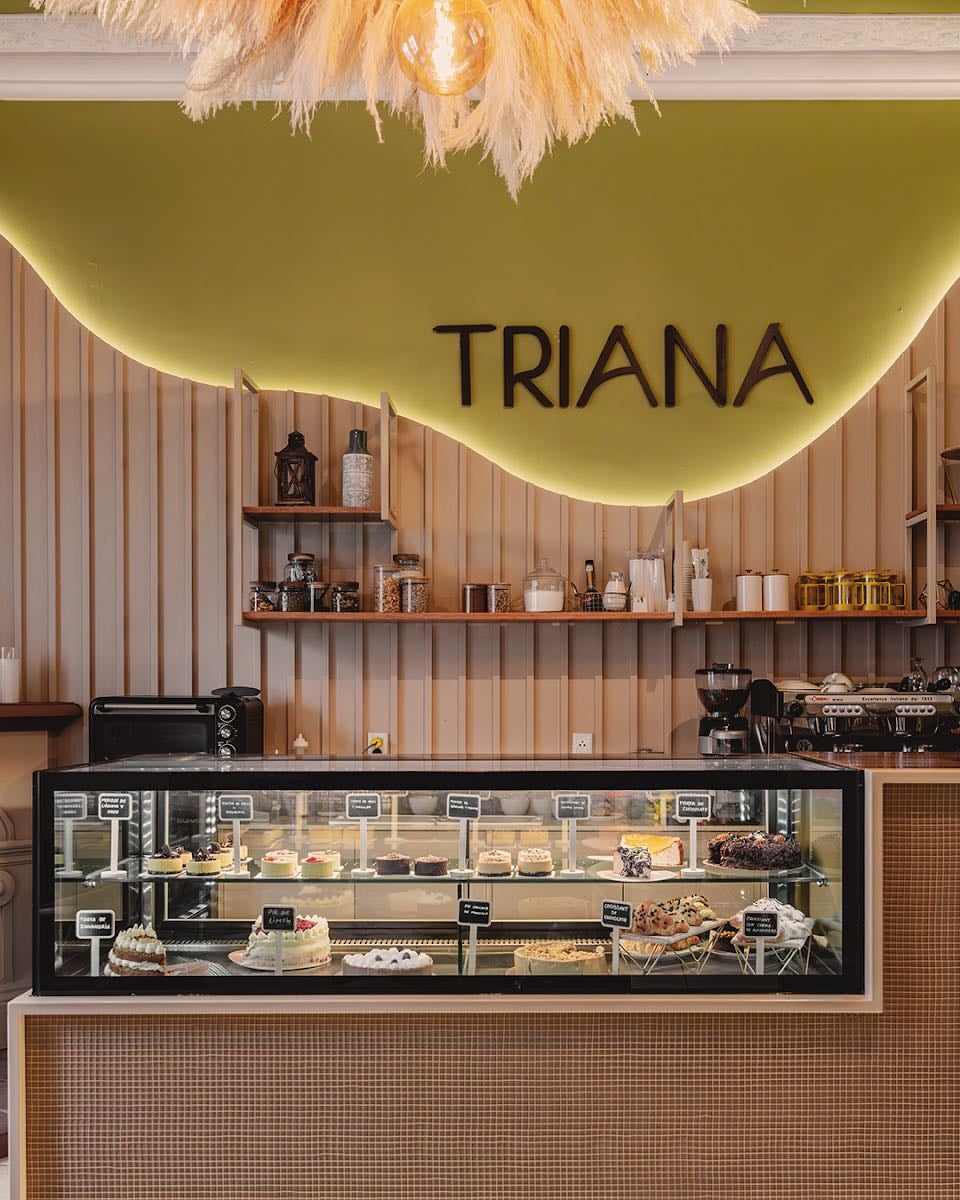 Triana Pasteler铆a & Caf茅