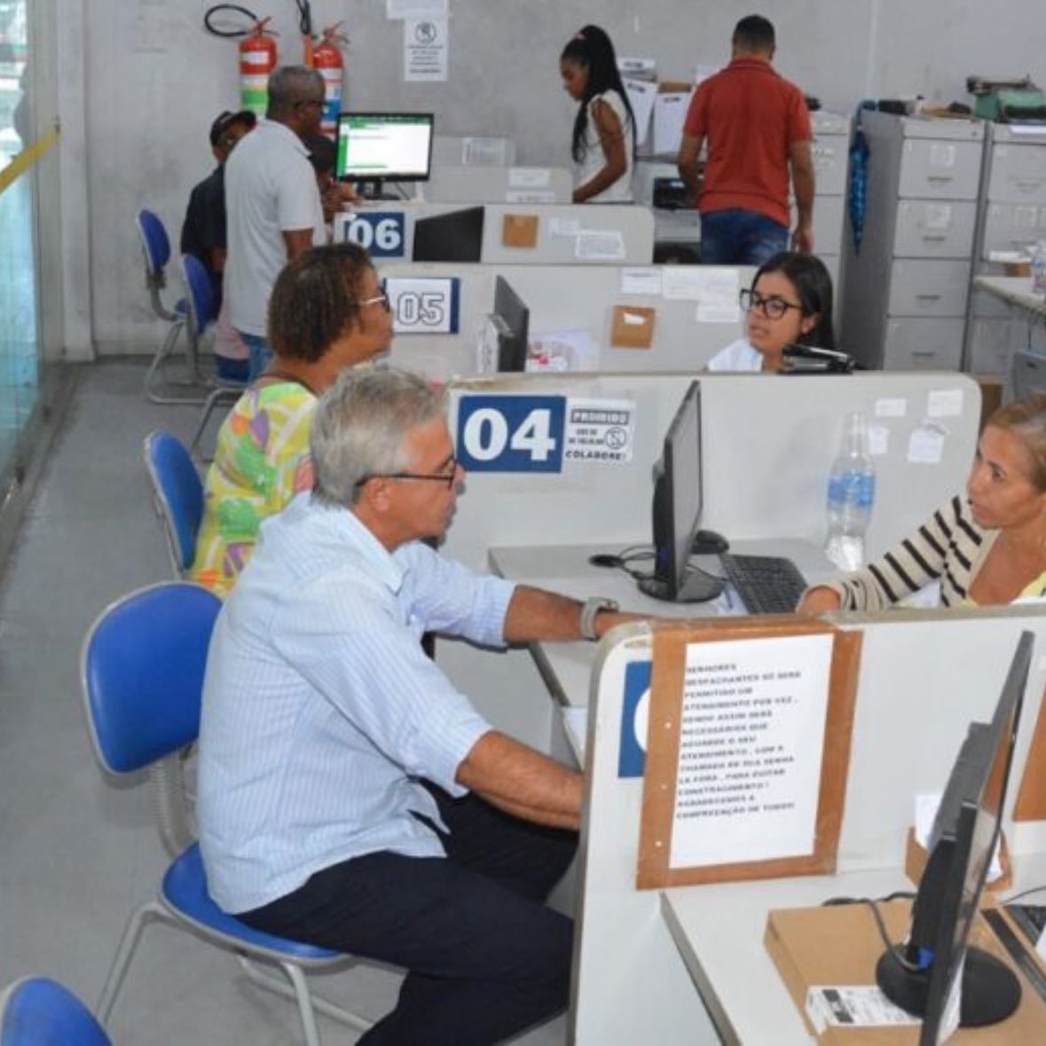 resolver pepinos juntos - ir ao mercado, acompanhar no médico, trocar uma ideia no detran. dividir o bom e o ruim da vida!!!!