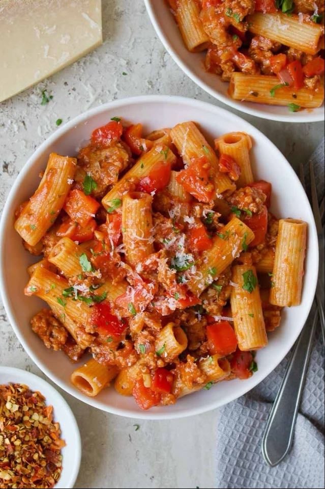 Spicy Sausage and Onion Pasta - Lunch Ideas