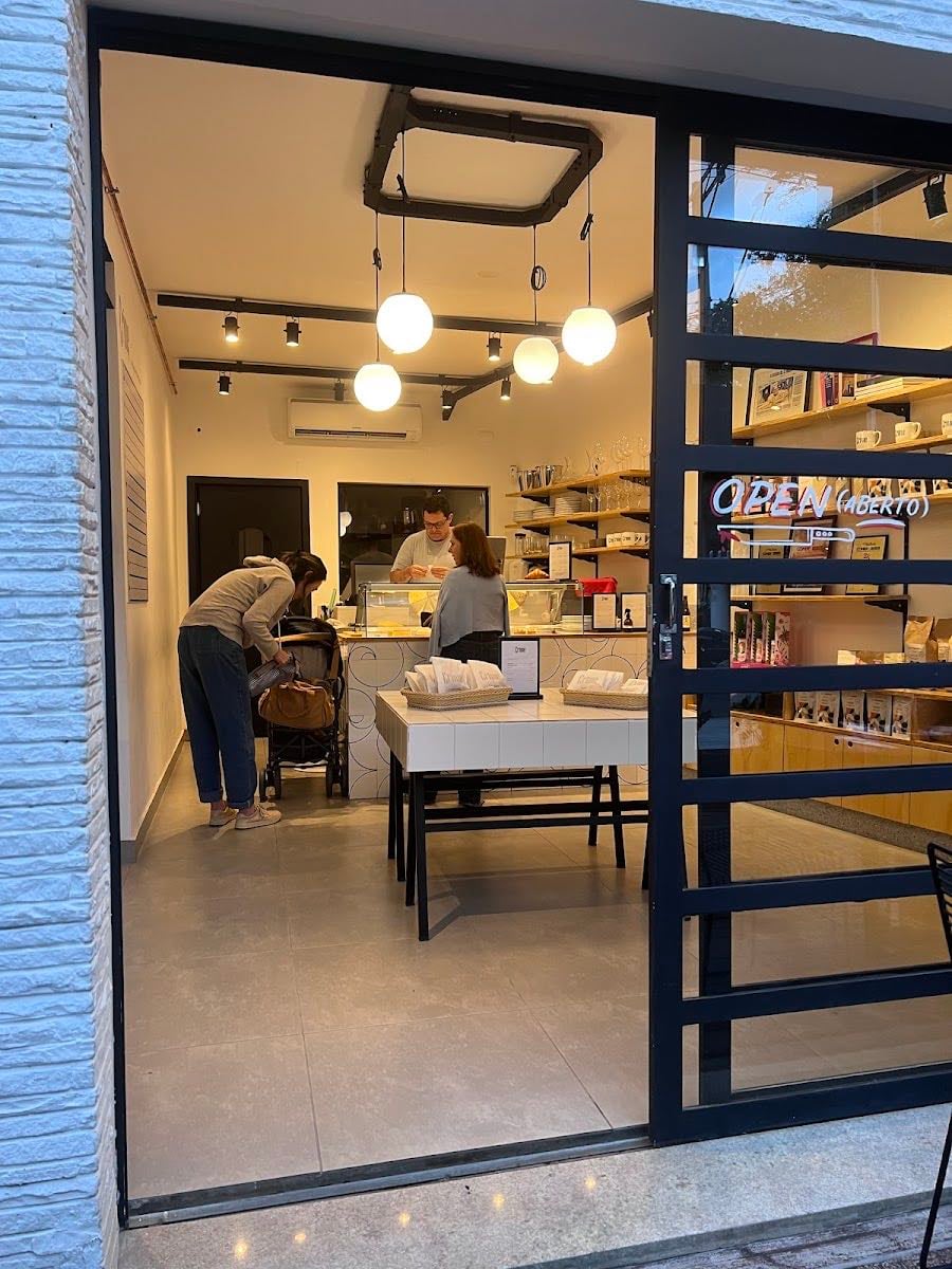 Crime Pastry Shop