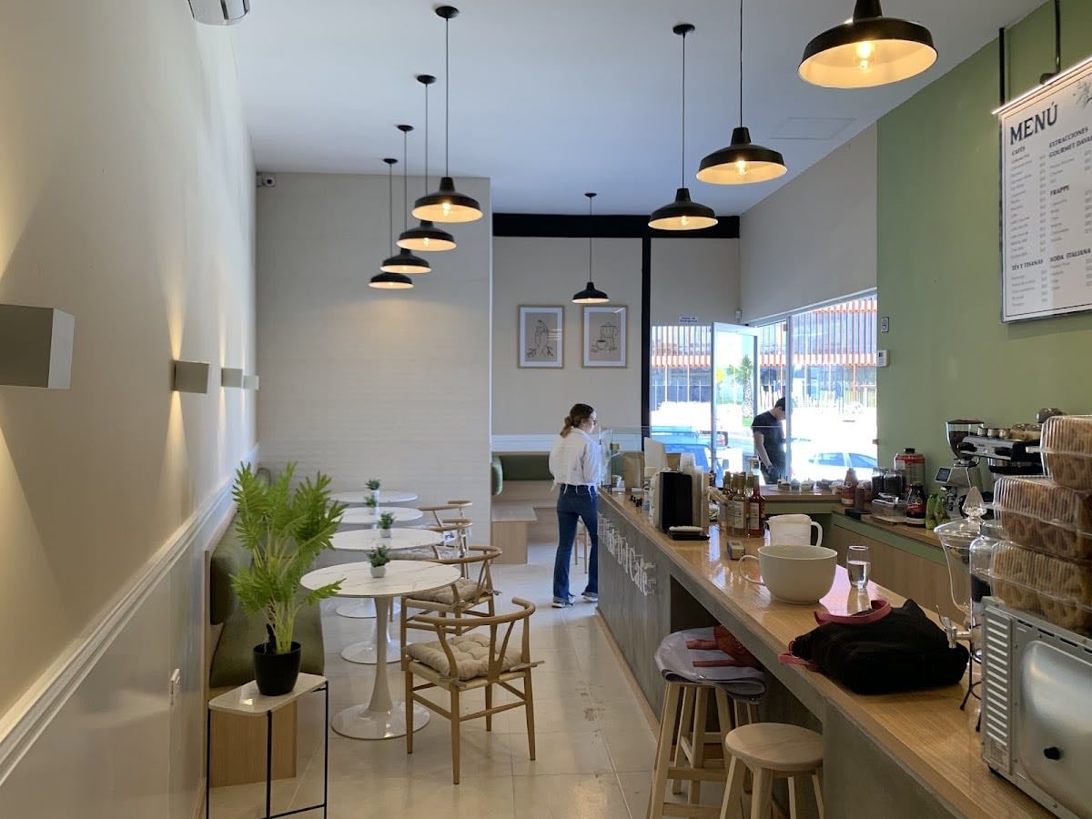 DAVARE CAFÉ