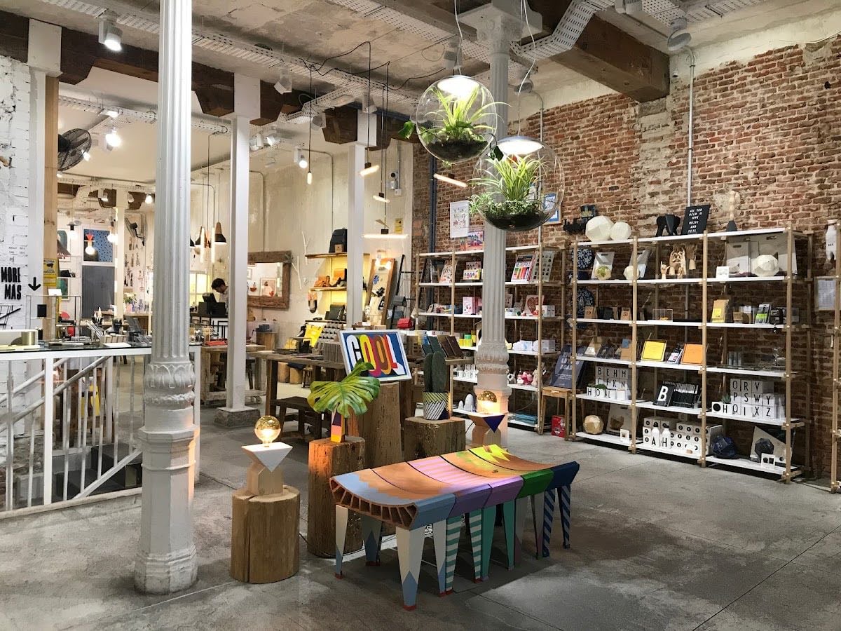 El Moderno Concept Store