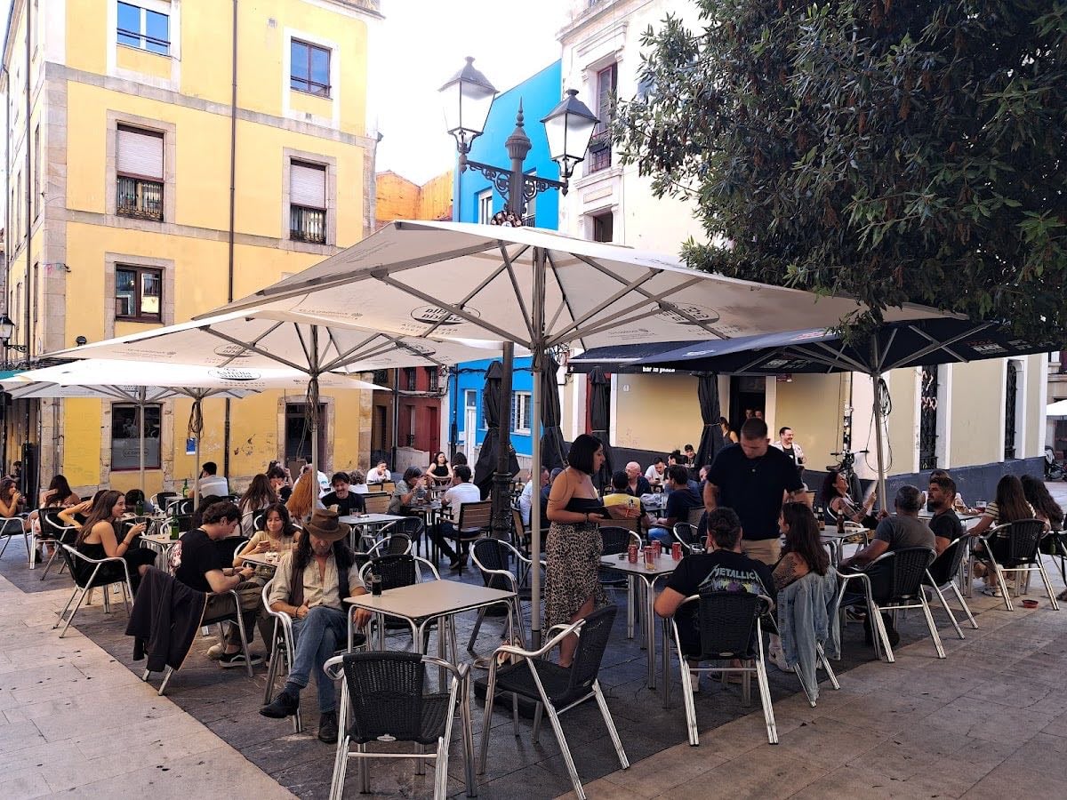 La Plaza