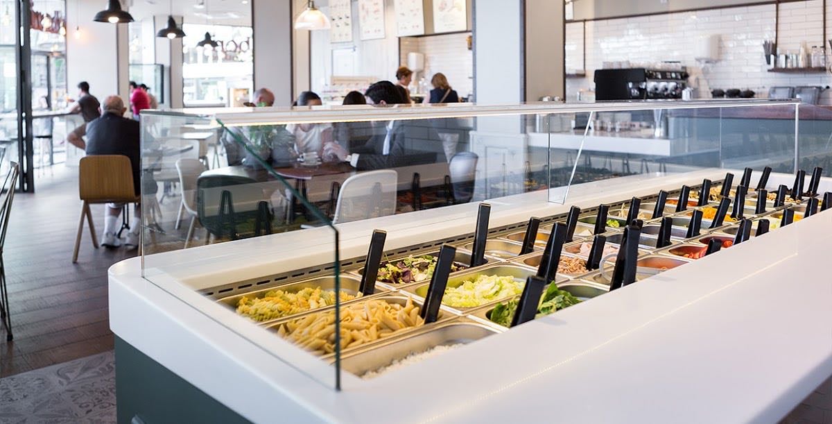 Faborit Plaza de España - Café maravilhoso e também tem saladas pra almoçar