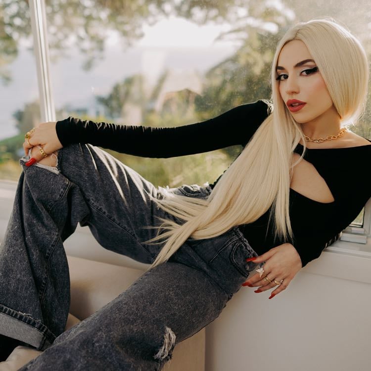 Ava Max
