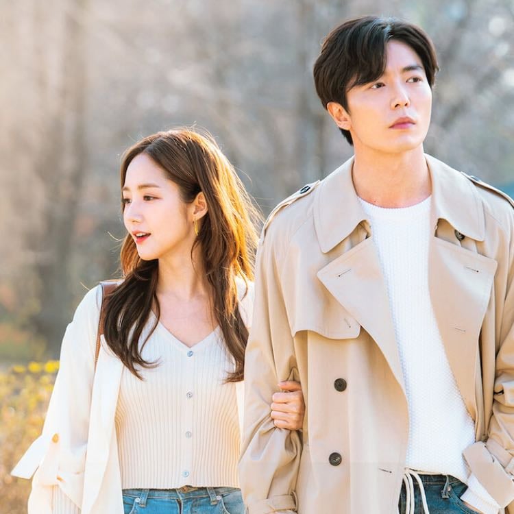 Her private life (2019)