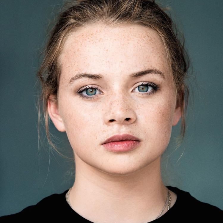 Luna Wedler