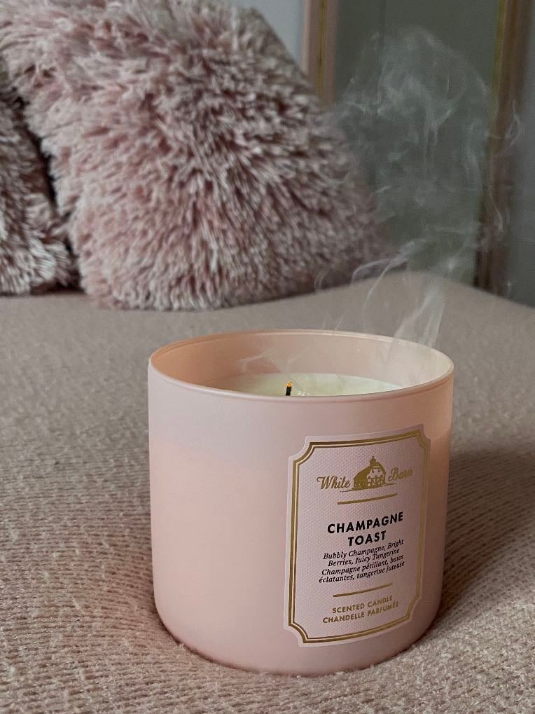 Bath & Body candles - more if it has roses