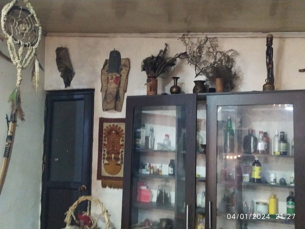Casa Cultural El Chamán
