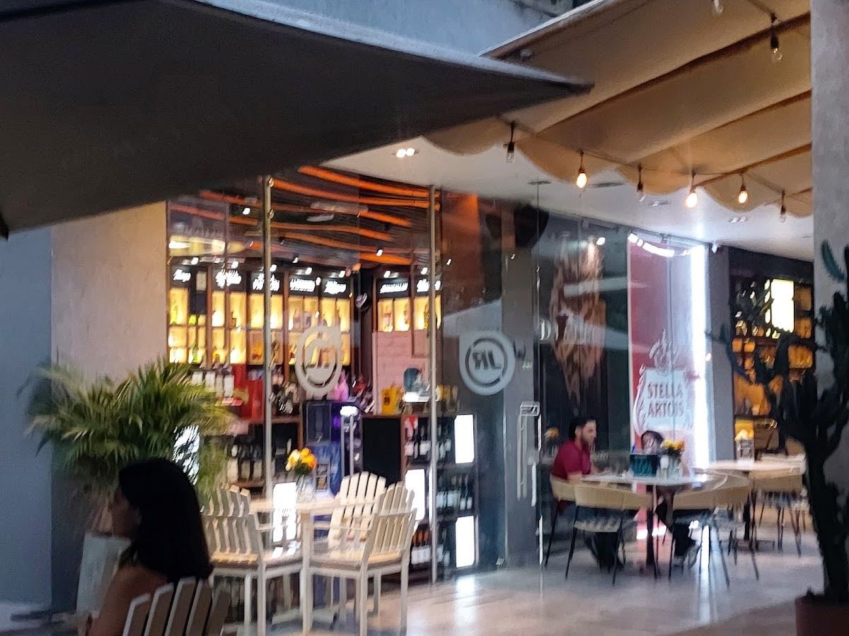 Marbella plaza
