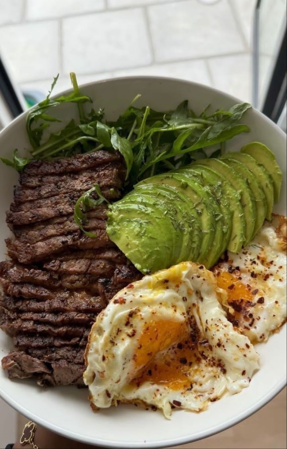 steak,avo,egg