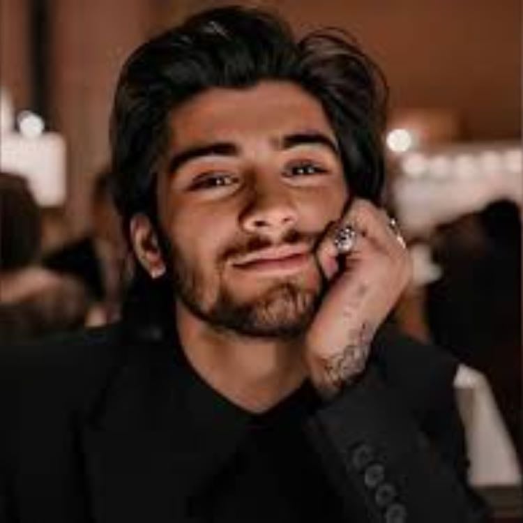 VAS HAPPENINNNN