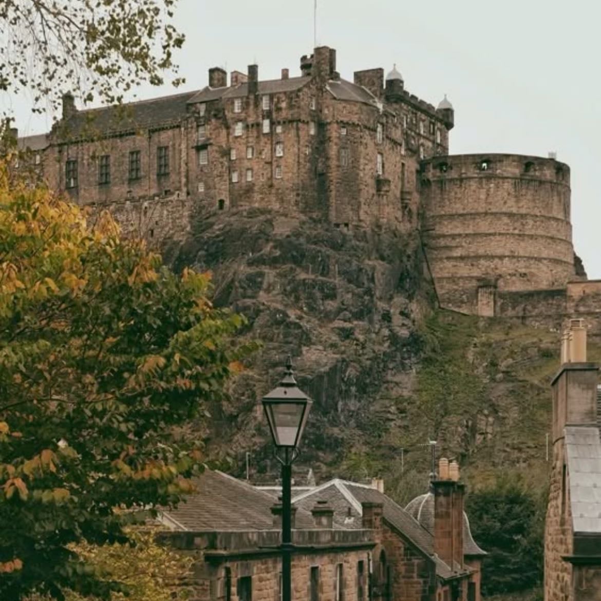 Edinburgh Castle - MUST