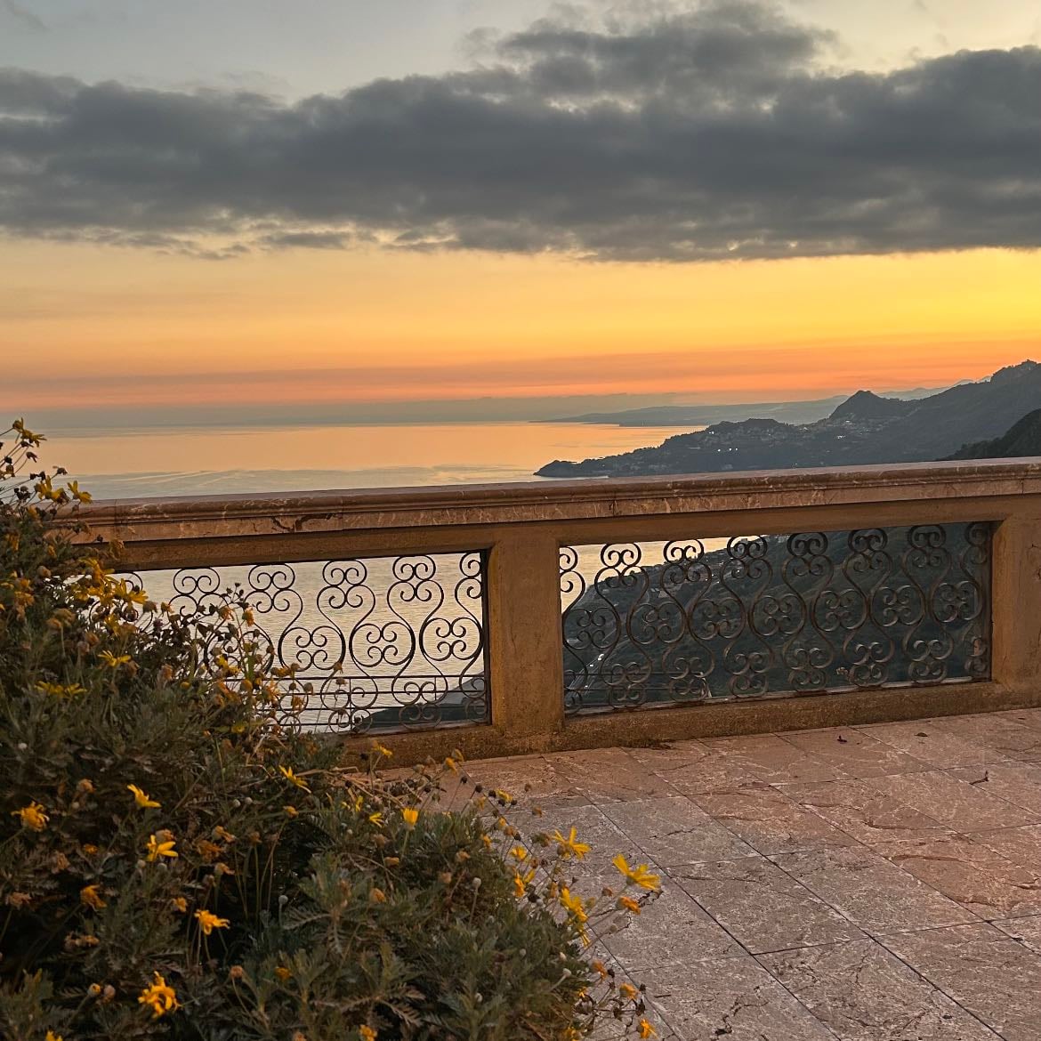 Watching the sunset while you are on vacation - If watching the sunset in your hometown feels just like peace, discovering one while you are on vacation it’s just another level.