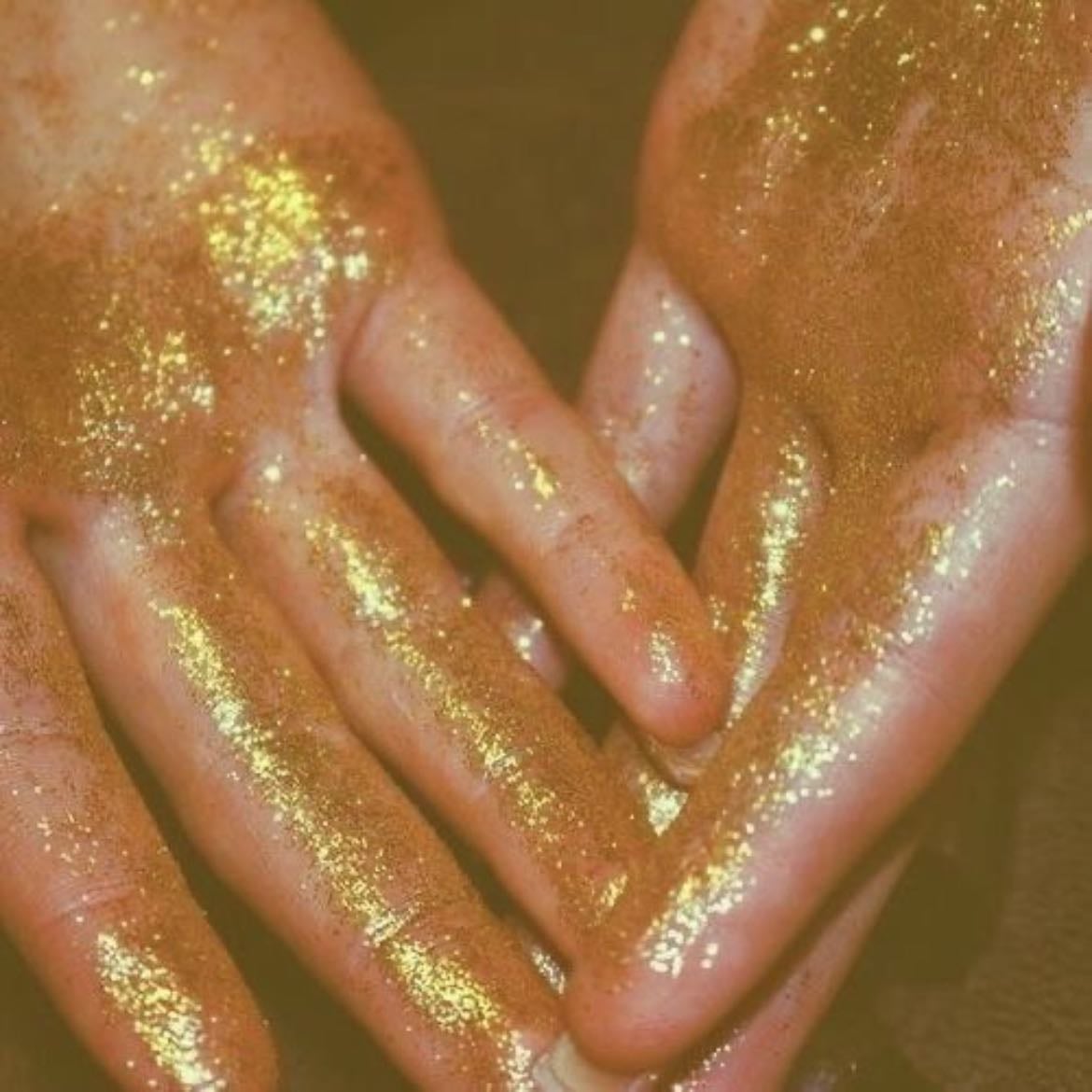 Gold glitter