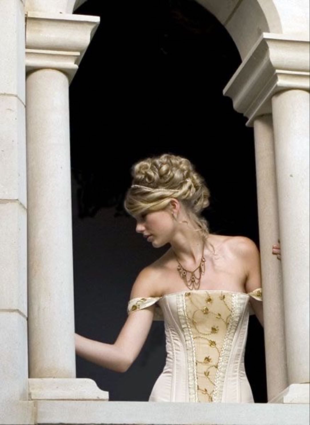 Victorian era Taylor