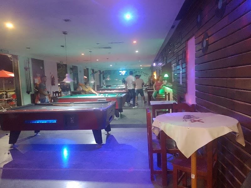 ESTACIÓN POOL