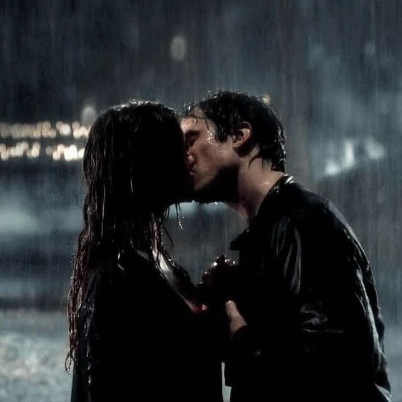 Vampire Diaries - Julie Plec, Kevin Williamson · 2009