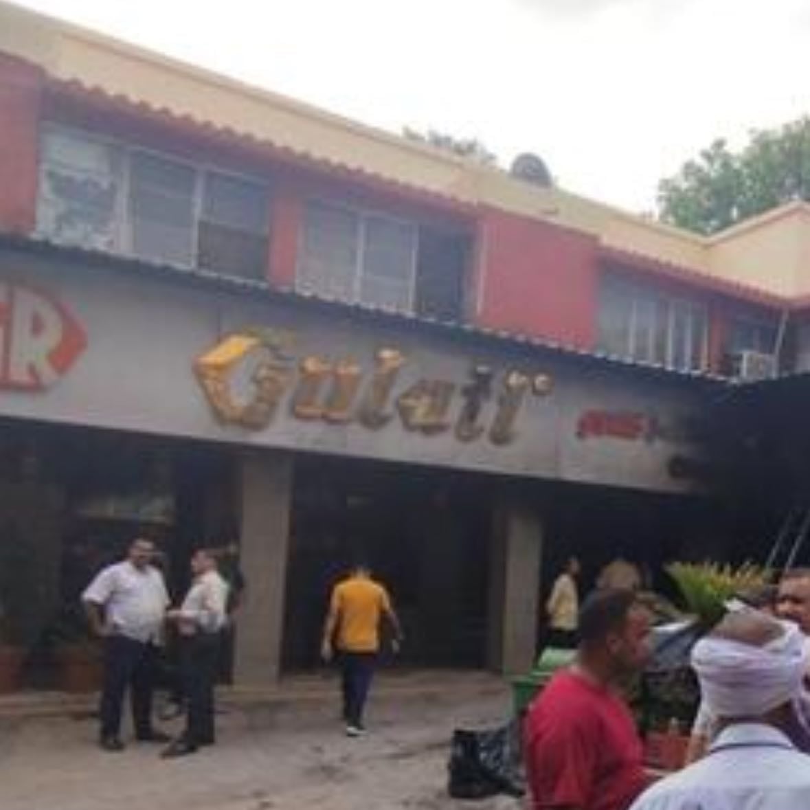 Gulati Restaurant, Pandara Road