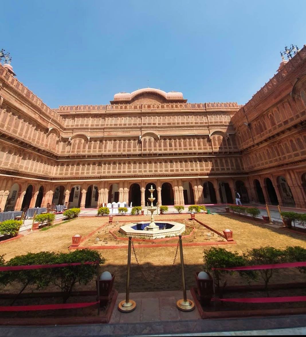 Lalgarh Palace