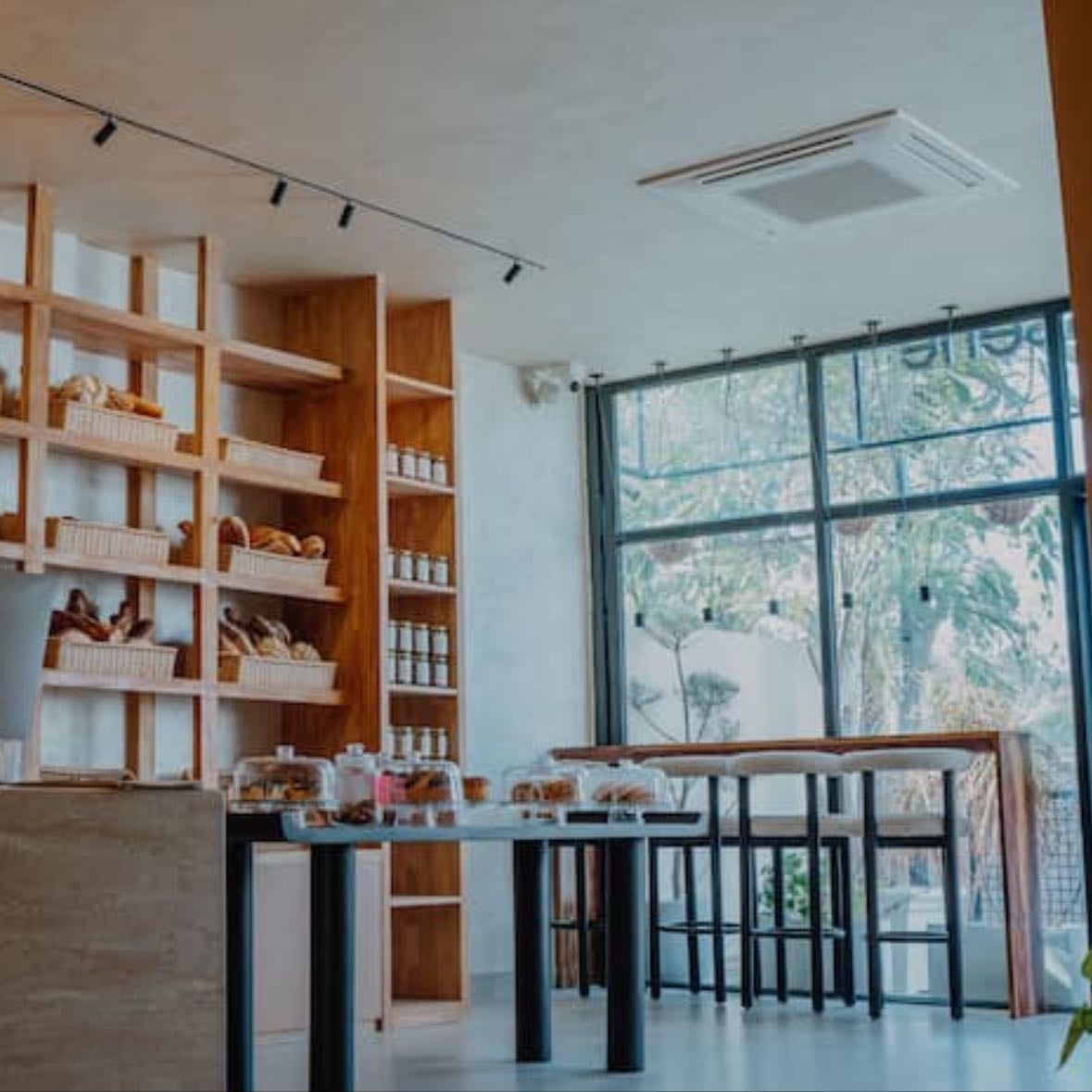 Camiano Patisserie & Brasserie