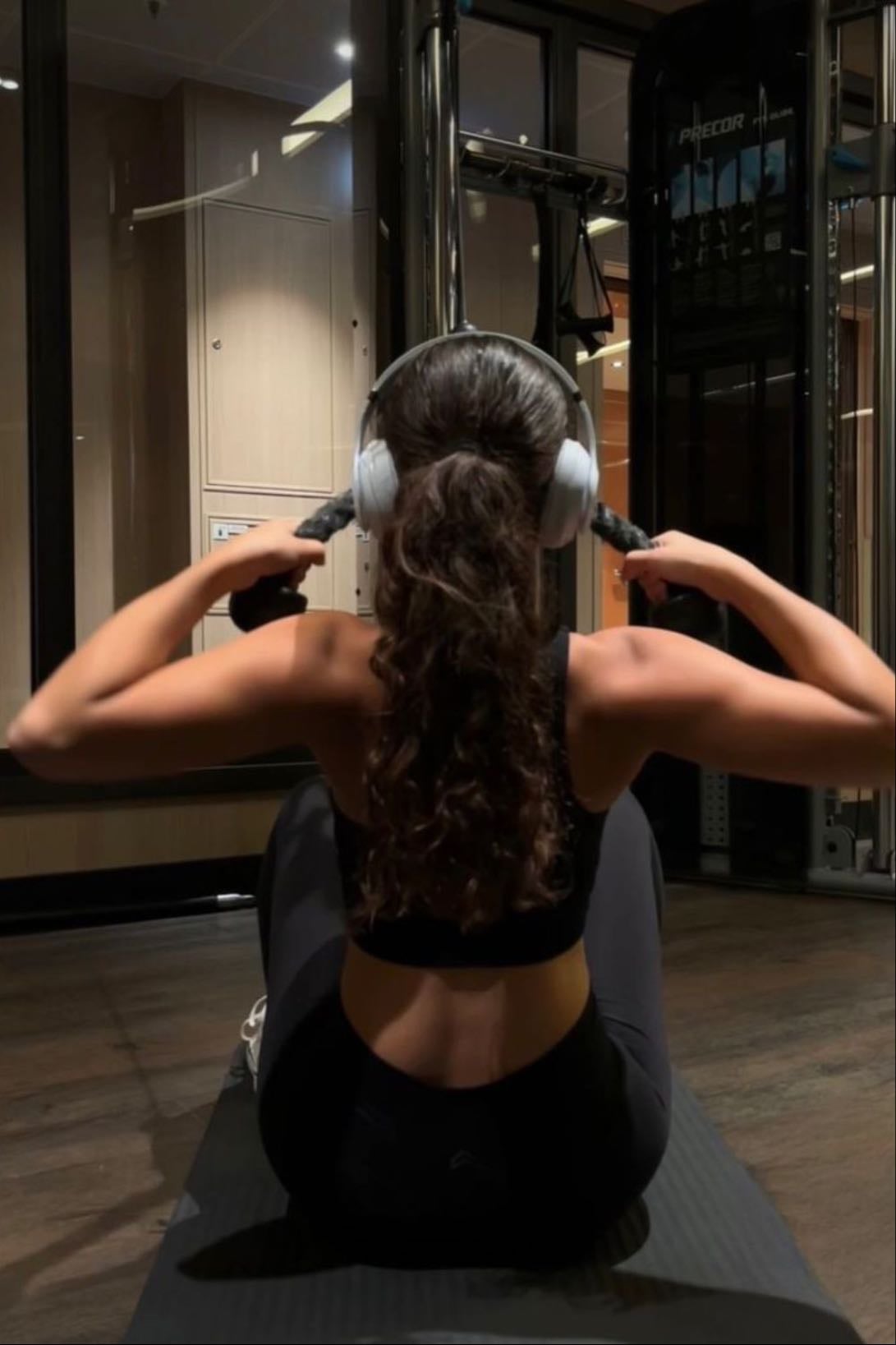 cable rows - 3x8