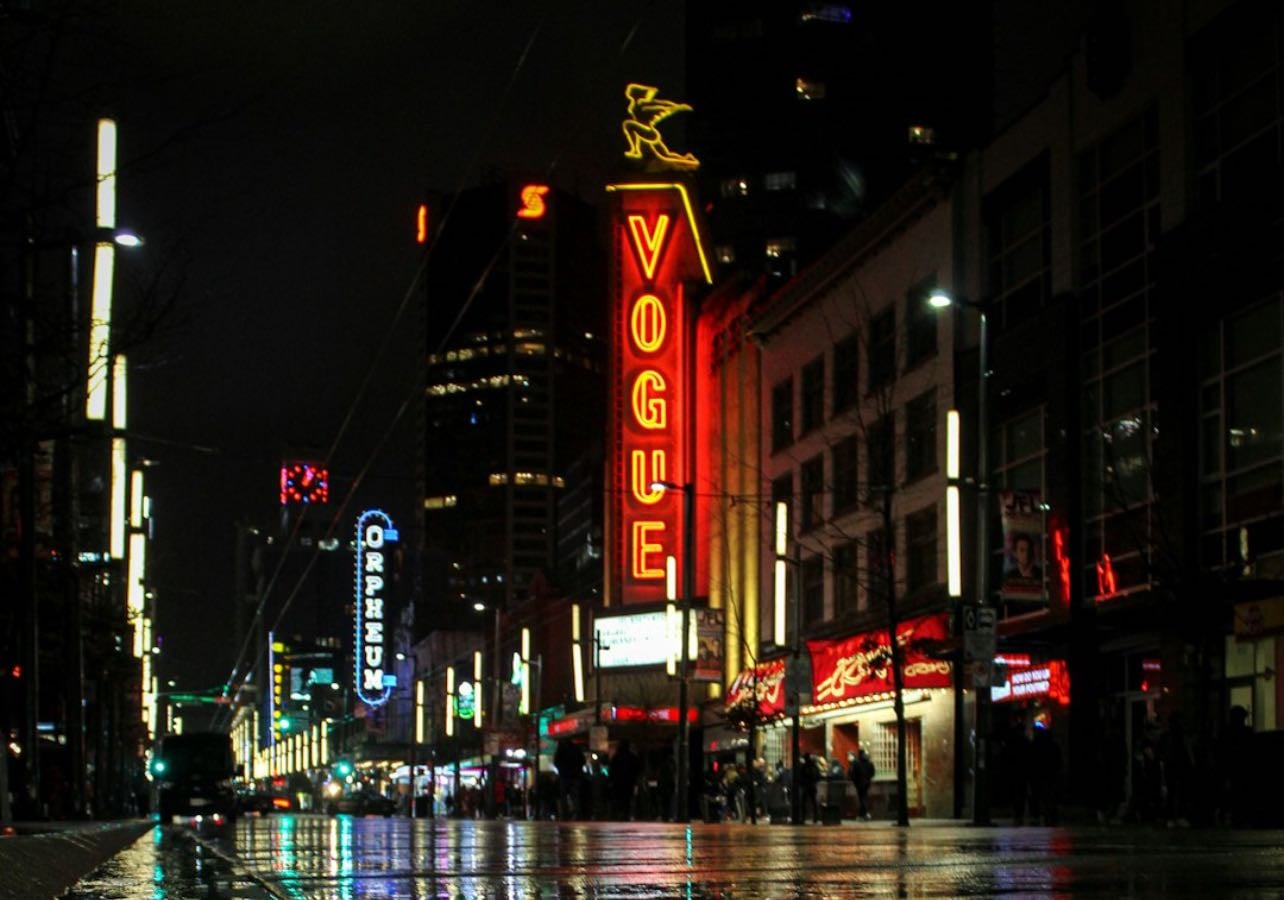 Paseo de 2:43 AM - Music hypelist by Sus