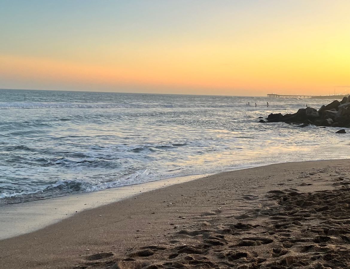 playa vibes 🏖️🤍🐚☀️